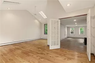 302 Hillsdale Rd, Richmond, RI 02892 - Photo 9