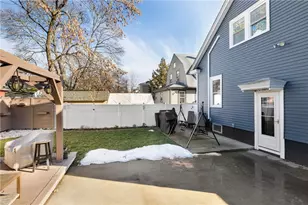 73 Moorland Ave, Cranston, RI 02905 - Photo 35