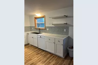 233 Turnpike Avenue, Portsmouth, RI 02871 - Photo 3