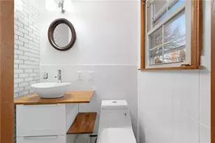 233 Turnpike Ave, Portsmouth, RI 02871 - Photo 7