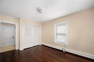 146 Grove St, Providence, RI 02909 - Photo 13