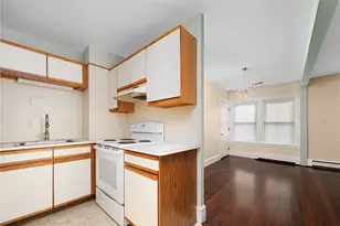 146 Grove St, Providence, RI 02909 - Photo 9