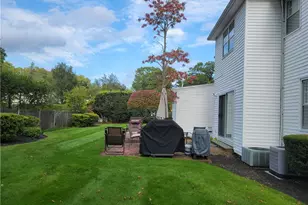 11 W Blue Ridge Rd, Cranston, RI 02920 - Photo 41