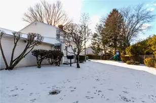 11 W Blue Ridge Rd, Cranston, RI 02920 - Photo 39