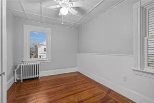 11 Bayview Ave, Newport, RI 02840 - Photo 35