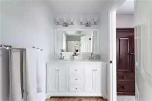 45 Windstone Dr, Portsmouth, RI 02871 - Photo 13