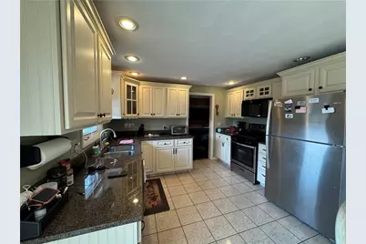 73 Armory Drive, Warwick, RI 02889 - Photo 5