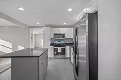38 Bowman Street, Warwick, RI 02889 - Photo 9