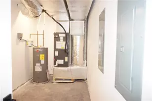 1232 Narragansett Blvd, Cranston, RI 02905 - Photo 41