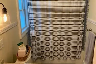 34 Callender Ave, Newport, RI 02840 - Photo 15