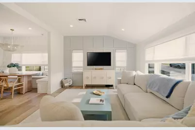 8 Kerins Terrace, Newport, RI 02840 - Photo 3