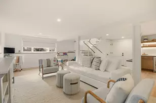 8 Kerins Terrace, Newport, RI 02840 - Photo 21