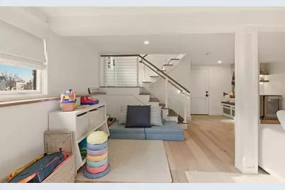 8 Kerins Terrace, Newport, RI 02840 - Photo 23