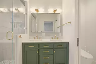 8 Kerins Terrace, Newport, RI 02840 - Photo 17