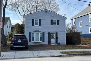 39 Annandale Rd, Newport, RI 02840 - Photo 1