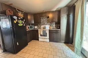 39 Annandale Rd, Newport, RI 02840 - Photo 3