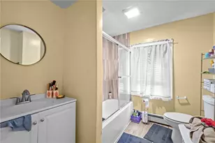 76 Slater St, Pawtucket, RI 02860 - Photo 25