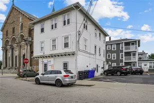 76 Slater St, Pawtucket, RI 02860 - Photo 7