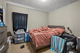 76 Slater St, Pawtucket, RI 02860 - Photo 15