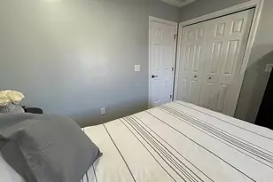 83 Whiting St, Cranston, RI 02920 - Photo 23