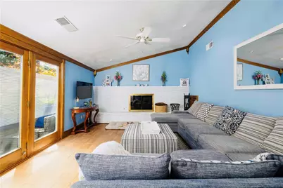 8 Winterberry Drive, Coventry, RI 02816 - Photo 5