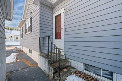 51 Smythe Street, Middletown, RI 02842 - Photo 29