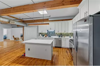 396 Roosevelt Avenue, Central Falls, RI 02863 - Photo 3