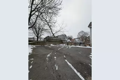 876 Douglas Avenue, Providence, RI 02908 - Photo 17