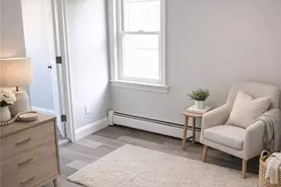 15 Rock St, Bristol, RI 02809 - Photo 3