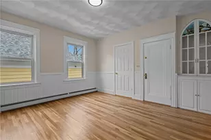 115 Hazael St, Providence, RI 02908 - Photo 11