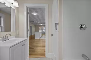 115 Hazael St, Providence, RI 02908 - Photo 27