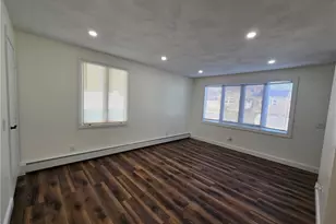 96 Edgeworth Ave, Providence, RI 02904 - Photo 9