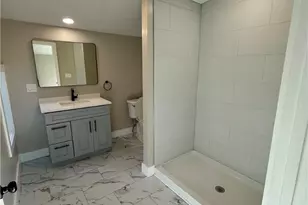 28 Kitchener St, Tiverton, RI 02878 - Photo 17