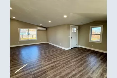 28 Kitchener Street, Tiverton, RI 02878 - Photo 7