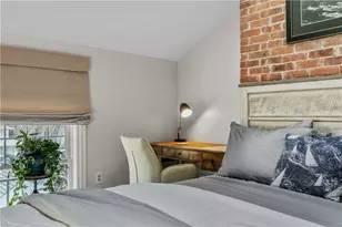 20 Berkeley Ave, Newport, RI 02840 - Photo 13