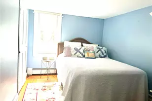 26 S Baptist St, Newport, RI 02840 - Photo 9