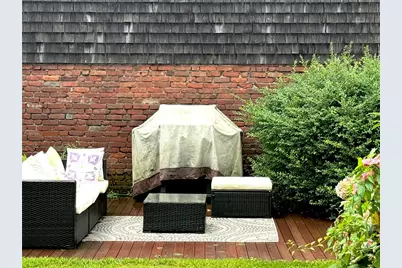 26 South Baptist Street, Newport, RI 02840 - Photo 7