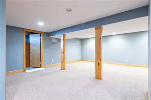 80 Oakland Ave, Pawtucket, RI 02861 - Photo 19