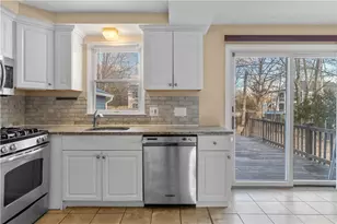 159 Old County Rd, Smithfield, RI 02917 - Photo 9