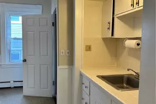 23 Cutler St, Providence, RI 02909 - Photo 9