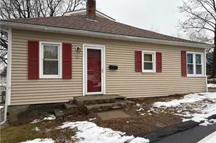 40 Bassett St, West Warwick, RI 02893 - Photo 1