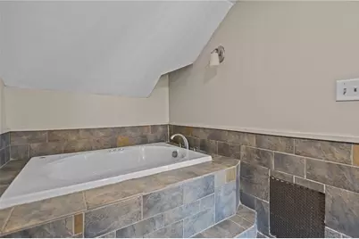 608 Black Plain Road, North Smithfield, RI 02896 - Photo 15