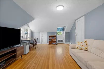 44 Bliss Mine Road #8, Middletown, RI 02842 - Photo 7