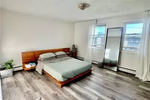 19 Pavilion Ct, Cranston, RI 02920 - Photo 7