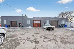 134 Sterry St, Pawtucket, RI 02860 - Photo 1