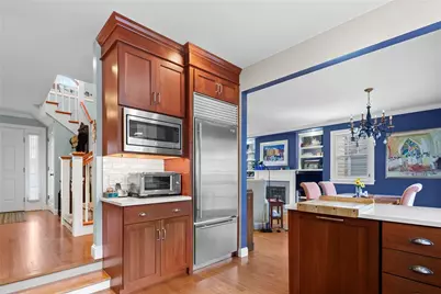 28 Pond Avenue, Newport, RI 02840 - Photo 11