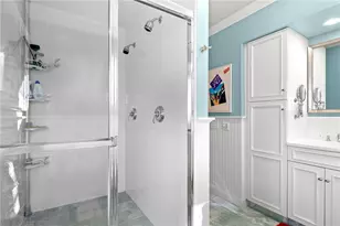 28 Pond Ave, Newport, RI 02840 - Photo 29