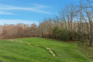 100 Hanton Rd, North Smithfield, RI 02896 - Photo 9