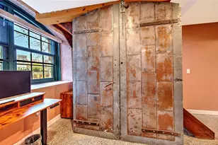 10 Exchange Ct, Pawtucket, RI 02860 - Photo 45