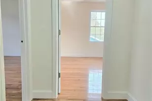 129 1st Ave, Cranston, RI 02910 - Photo 9